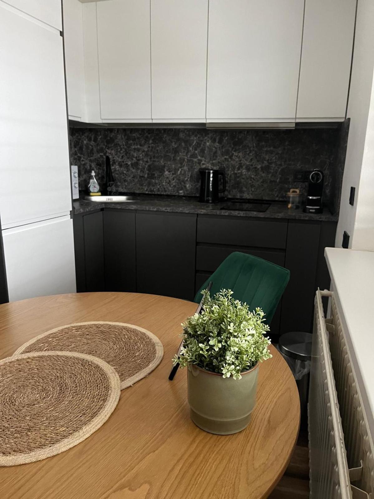Iq Apartments Preszów Zewnętrze zdjęcie